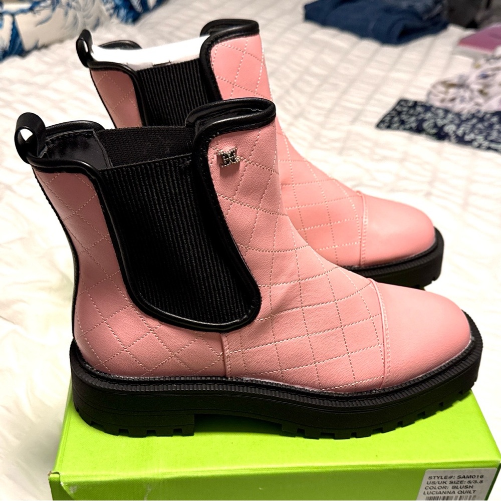 Sam Edelman Blush Lucianna Quilt Boots in Blush - Brand New in Box - size 3.5